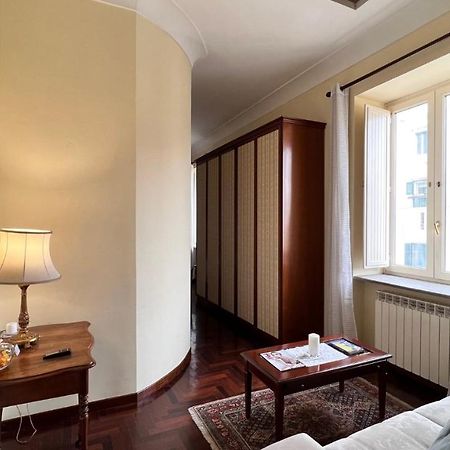 Calabritto Suite Napoli Exterior foto