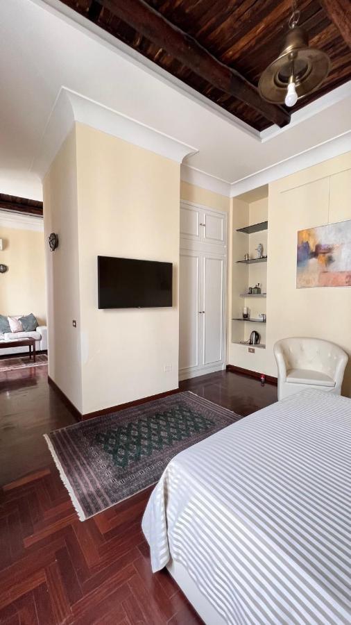 Calabritto Suite Napoli Exterior foto