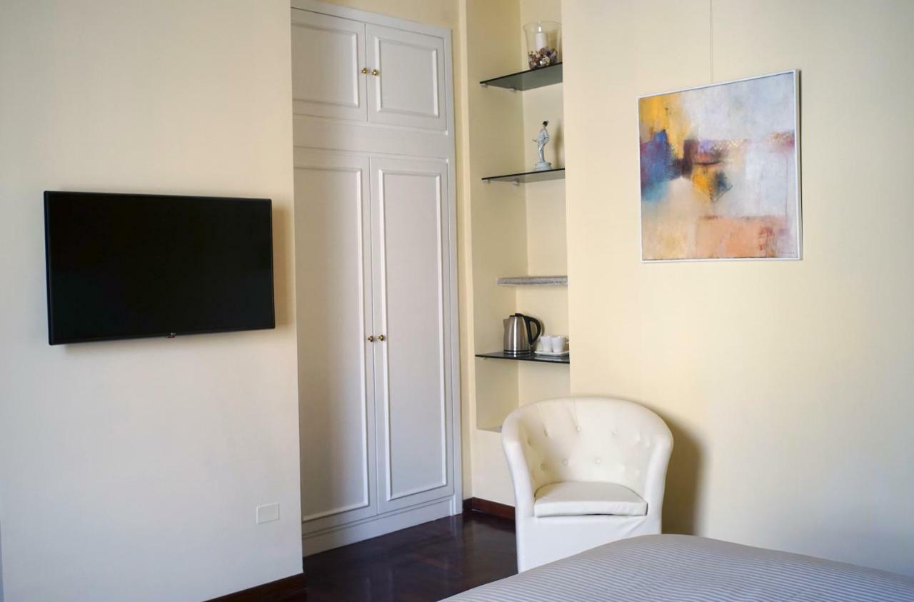 Calabritto Suite Napoli Exterior foto