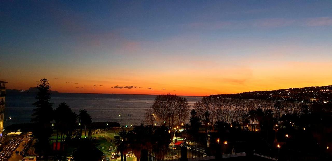 Calabritto Suite Napoli Exterior foto